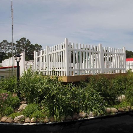 Mackinac Lake Trail Motel 맥키노 시티 객실 사진